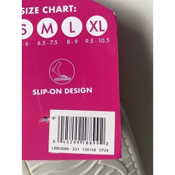 Barbie HEARTS Fluffy Slippers Pink Soft Indoor/Outdoor Women’s Sz L 8-9 NEW - Picture 10 of 10